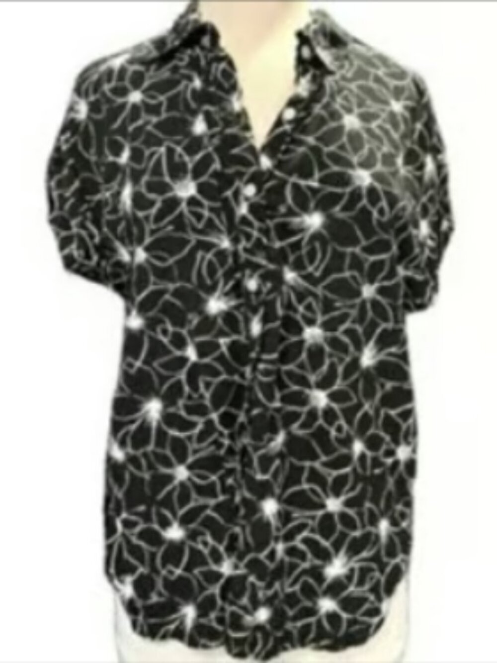 Casa Cabana Black Short Sleeve Button Down Floral Top Hawaiian Blouse Stretch MD